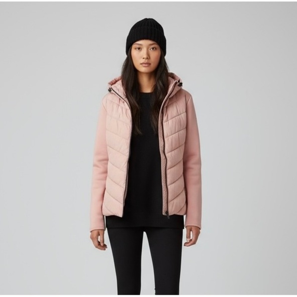 NEW Pink Quilted Puffer Jacket Hooded Knit Sleeve‎ Womens XL